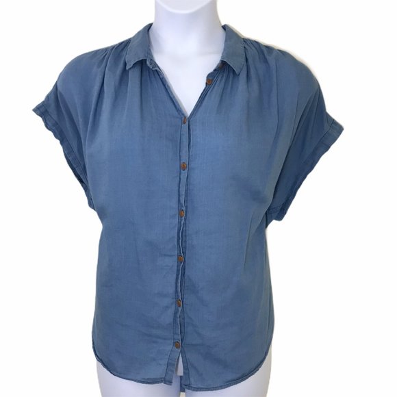 Madewell Tops - Madewell Chambray Denim Boxy Button Shirt Sz XL